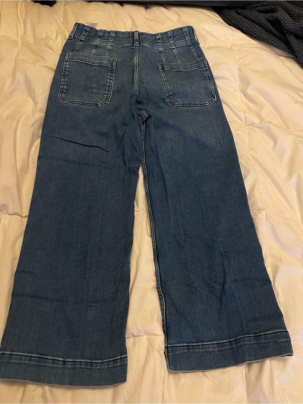 Maeve Colette Cropped Jeans in Medium Blue Wash - Picture 3 of 7